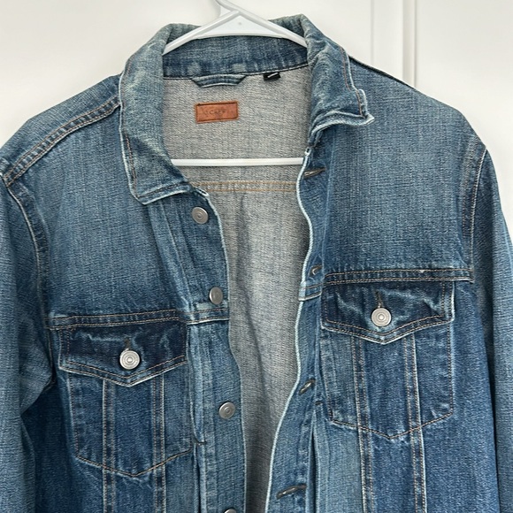 Men’s denim J crew jacket - Picture 2 of 3